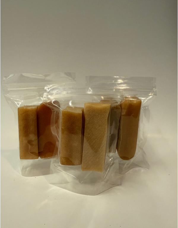 Organic and Grain Free Pumpkin, Turmeric, and Strawberry Yak Cheese – For Dogs Under 50 lbs
